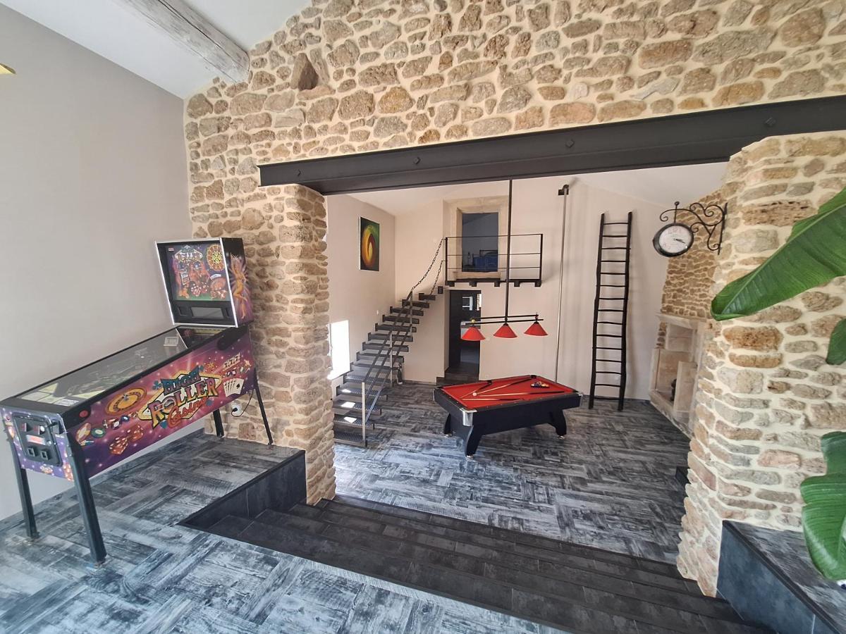 סוז-לה-רוס Chez Vero Chambres D'Hotes & Maison En Pierre Contemporaine מראה חיצוני תמונה
