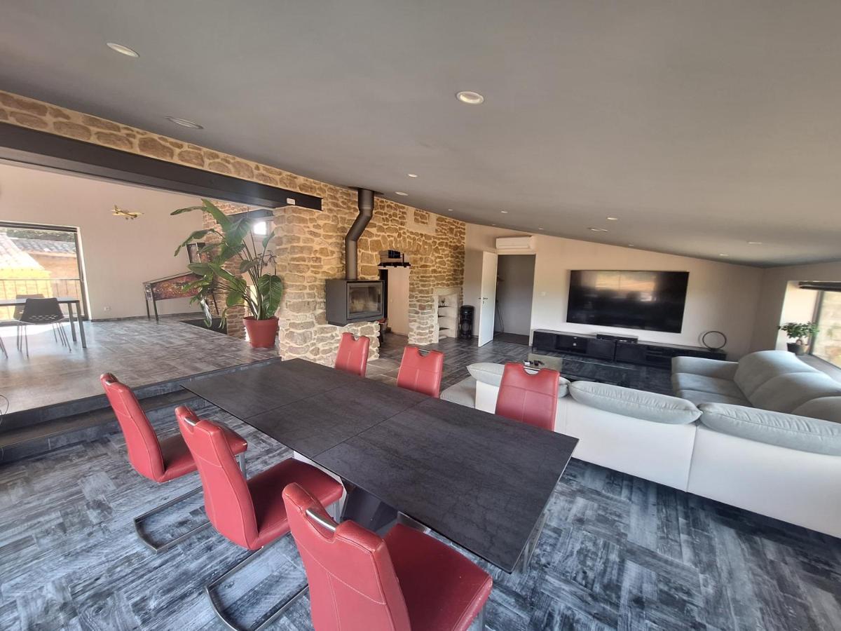 סוז-לה-רוס Chez Vero Chambres D'Hotes & Maison En Pierre Contemporaine מראה חיצוני תמונה