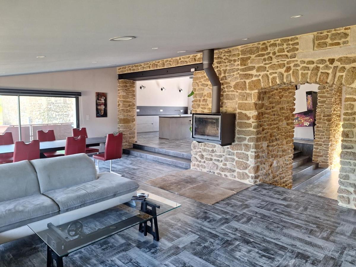 סוז-לה-רוס Chez Vero Chambres D'Hotes & Maison En Pierre Contemporaine מראה חיצוני תמונה