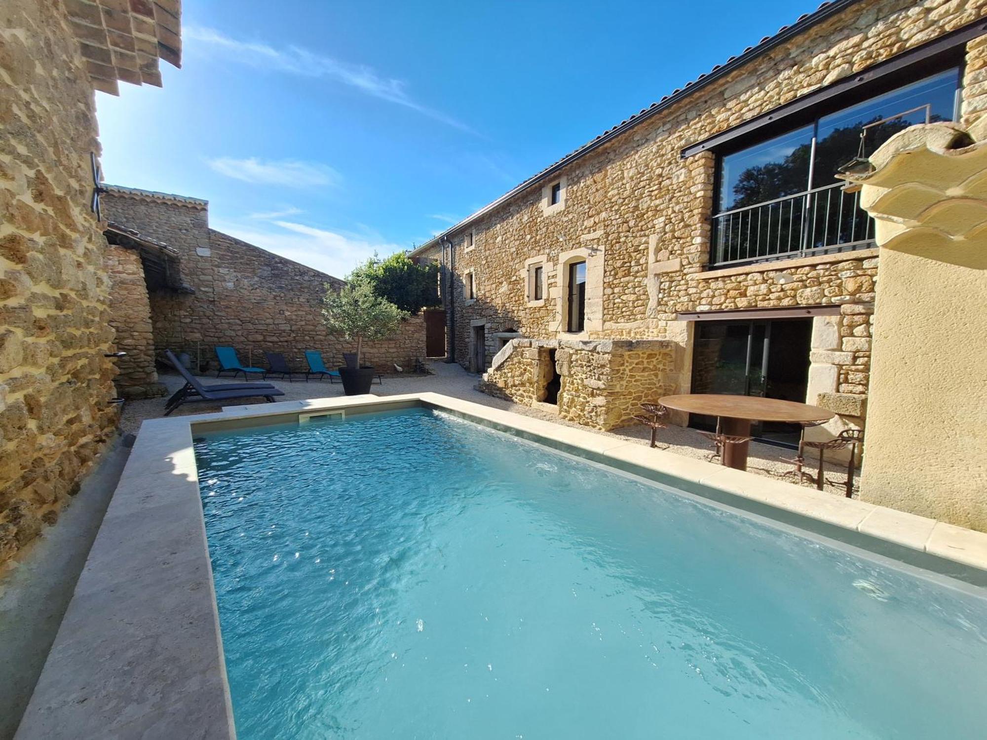 סוז-לה-רוס Chez Vero Chambres D'Hotes & Maison En Pierre Contemporaine מראה חיצוני תמונה