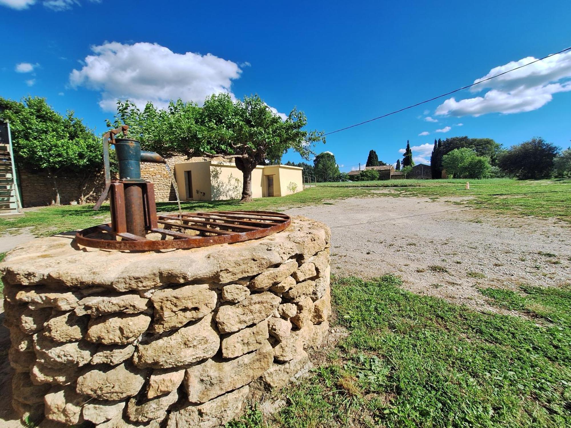סוז-לה-רוס Chez Vero Chambres D'Hotes & Maison En Pierre Contemporaine מראה חיצוני תמונה