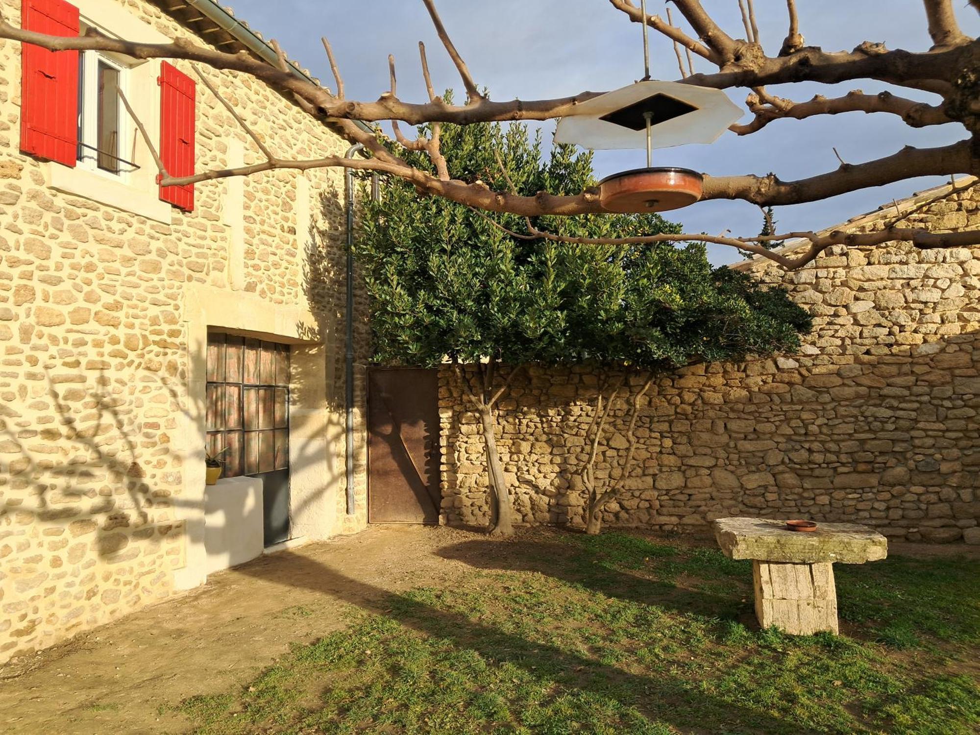 סוז-לה-רוס Chez Vero Chambres D'Hotes & Maison En Pierre Contemporaine מראה חיצוני תמונה